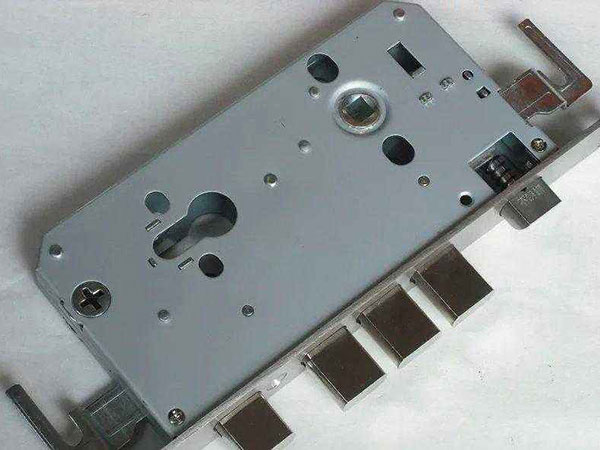 东兰24小时上门开锁公司