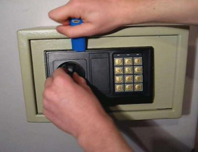 东兰24小时上门开锁公司